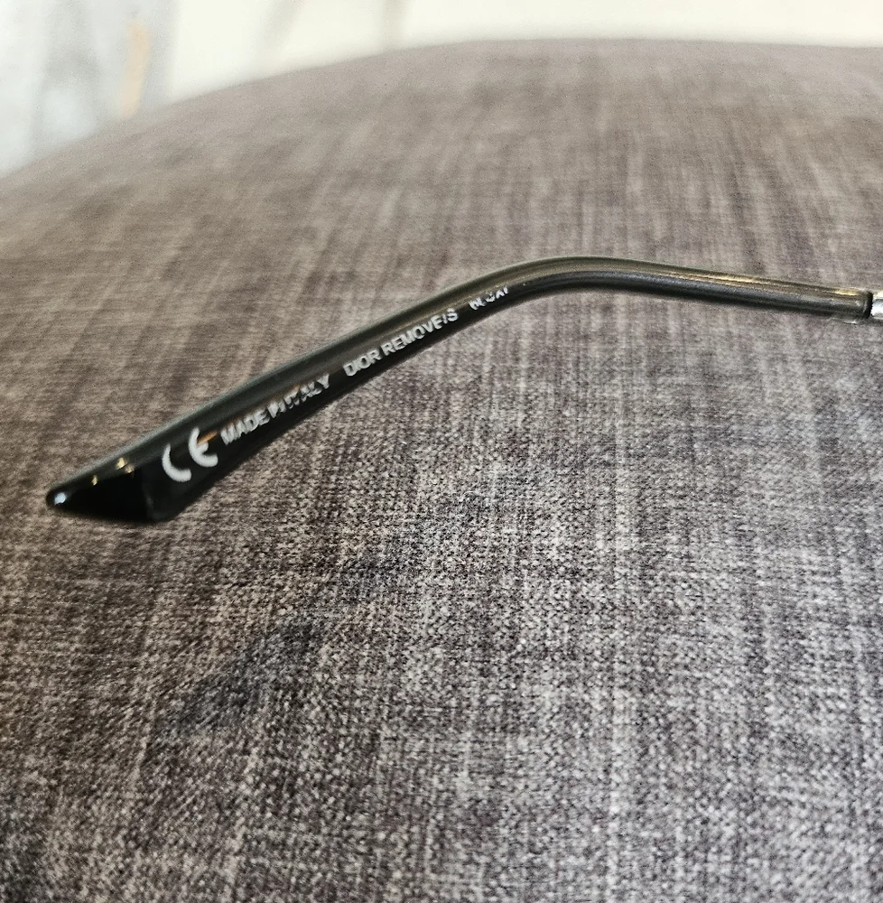 CHRISTIAN DIOR Silver and Black Aviator Sunglasses